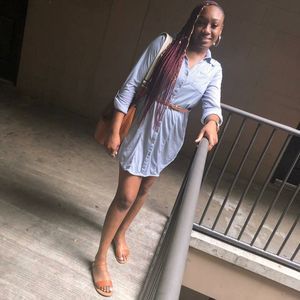 Meet your Posher, Sabrina